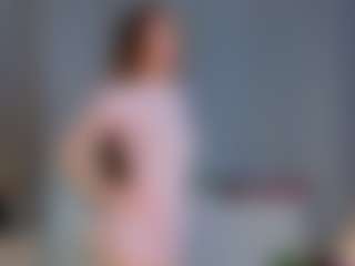 Live cam show with RacheleGianola - Granny on livesuperchat.net
