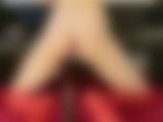 Live cam show with RybkaG - Legs on livesuperchat.net