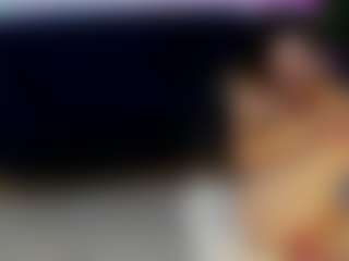 Live cam show with SassyIvana - Gagging on Dolls Live