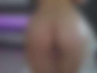 Live cam show with SassyIvana - Gagging on TeamSkeetLive
