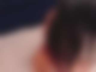 Live cam show with SelenaAlluree - Tittyfuck on fuklive.com