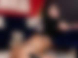 Live cam show with SelenaAlluree - Tittyfuck on Dare Cams