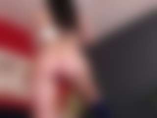 Live cam show with SelenaAlluree - Ride Torso on Free Soda
