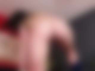 Live cam show with SelenaAlluree - Tiny Tits on Free Soda