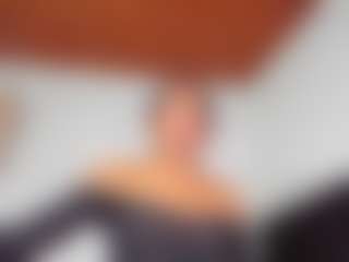 Live cam show with SharickLove10 - Muscular on madthumbs