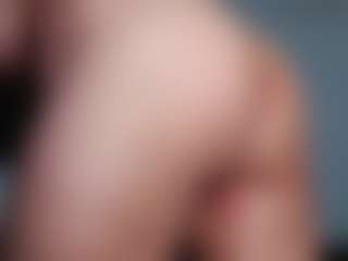 Live cam show with techno_420 - Lesbian on Camming Site