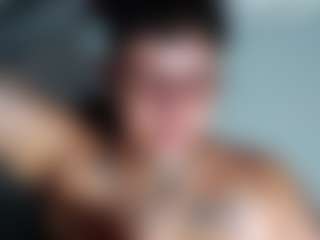 Live cam show with techno_420 - Lesbian on Camversity