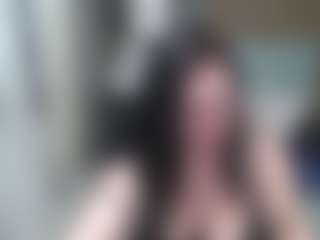 ValerieSmiths MILF webcam performer live streaming