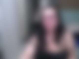 Live cam show with ValerieSmiths - Striptease MILF on x69.live