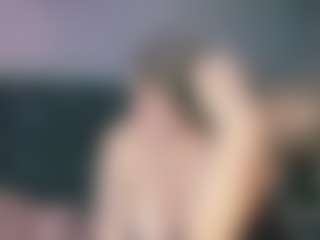 Live cam show with vanessa-moon - Smoke on Lustler