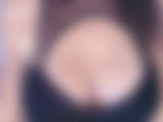 Live cam show with vanessa-moon - Full Nudity on Hubzter Live