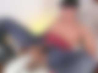Live cam show with YeffEvanss - Colombia on Uber Horny