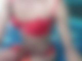 Live cam show with zulyyth - Tease on camgirlchat.live