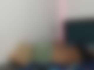 Live cam show with zulyyth - Tease on Camsoda