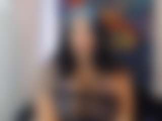Live cam show with Big Body Jaz - Busty on Camsoda