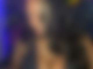 Live-Cam-Show mit Big Body Jaz - Tattoos Lovense auf Camsoda