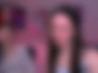 caroline-honeyy's Live Sex Cam Show