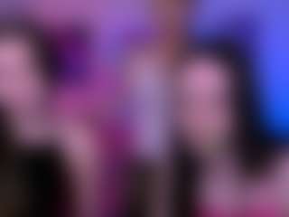 caroline-honeyy's Live Sex Cam Show