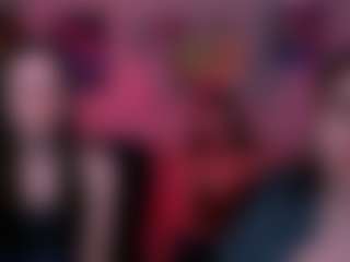 caroline-honeyy's Live Sex Cam Show