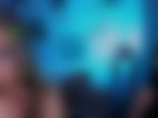 caroline-honeyy's Live Sex Cam Show