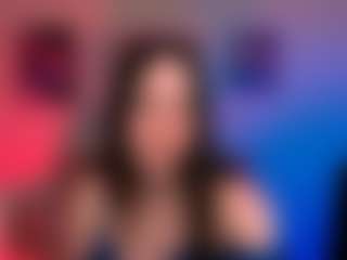 caroline-honeyy's Live Sex Cam Show