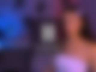 caroline-honeyy's Live Sex Cam Show