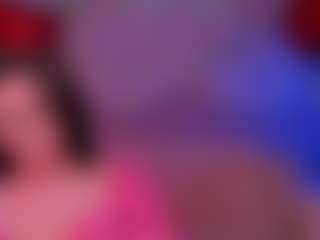 caroline-honeyy's Live Sex Cam Show
