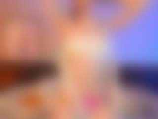 Emmiellee's Live Sex Cam Show