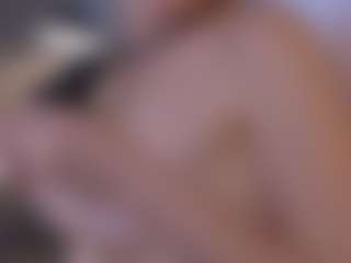 Emmiellee's Live Sex Cam Show