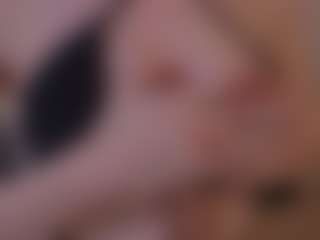 Emmiellee's Live Sex Cam Show
