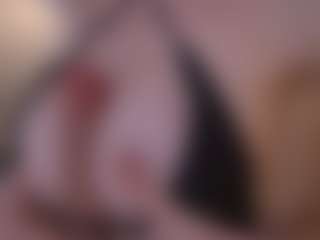 Emmiellee's Live Sex Cam Show