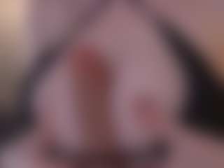 Emmiellee's Live Sex Cam Show