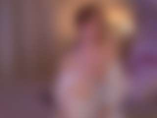 Live cam show with Emmiellee - Dildo Brown Hair on Streamer API