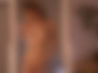 Emmiellee's Live Sex Cam Show