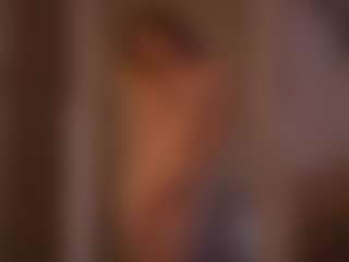 Live cam show with Emmiellee - Normal on xplaylive.com