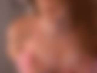 Live cam show with Emmiellee - Normal on Camiplay Live