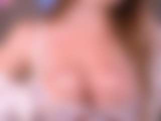 Emmiellee's Live Sex Cam Show