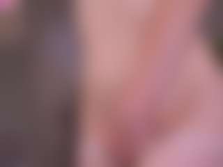 Emmiellee's Live Sex Cam Show