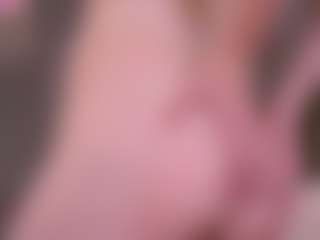 Emmiellee's Live Sex Cam Show