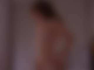 Emmiellee's Live Sex Cam Show