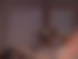 Emmiellee's Live Sex Cam Show