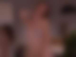Emmiellee's Live Sex Cam Show