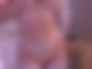 Emmiellee's Live Sex Cam Show