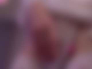 Emmiellee's Live Sex Cam Show