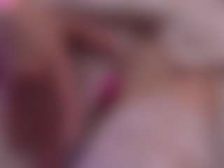 Emmiellee's Live Sex Cam Show