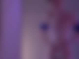 Live cam show with Emmiellee - Lush Big Tits on Fit Hotties