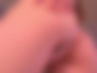 Live cam show with Emmiellee - Erotic Dance on madthumbs