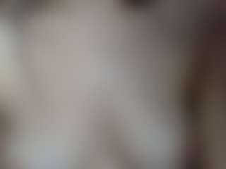 godiva6969's Live Sex Cam Show