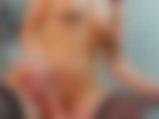 Live-Cam-Show mit IvyCher - Spank auf Camsoda