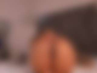Live cam show with Janna - Asshole on Camming Site